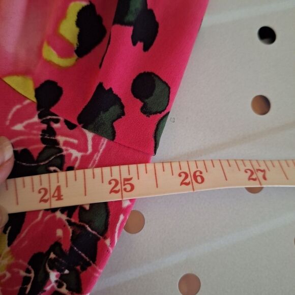 Peter Nygard Womens Tunic Top 3/4 Sleeve Floral Faux Wrap Pink Leopard Spots 1X - Picture 9 of 11